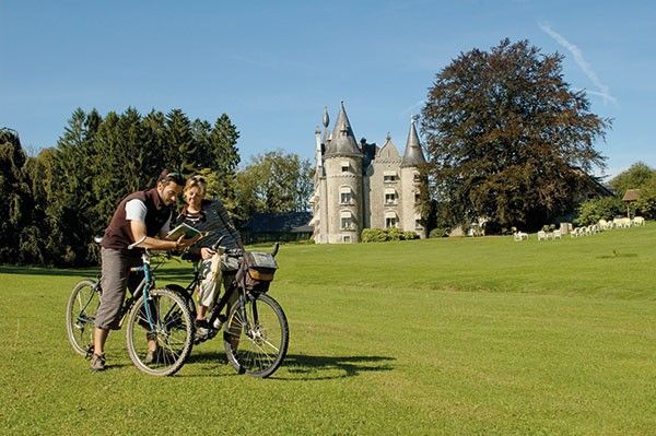 Castillo de Hassonville, Valonia, Bélgica. © Shutterstock.com