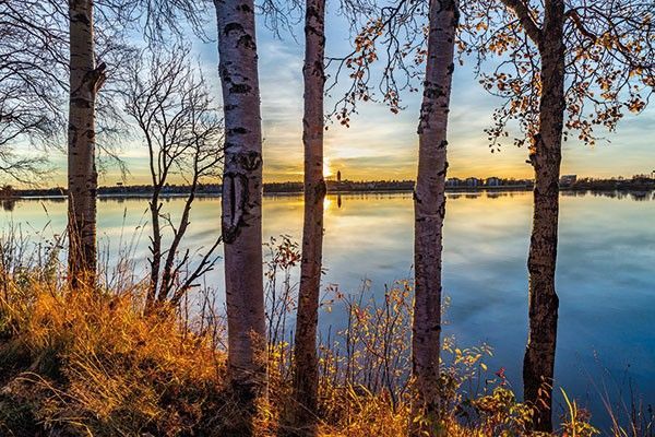 Laponia. Río entre Finlandia y Suecia. © Outi Maijanen - Shutterstock.com