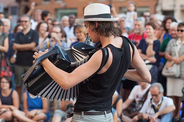 Buskers Festival de Ferrara en Emilia-Romaña.