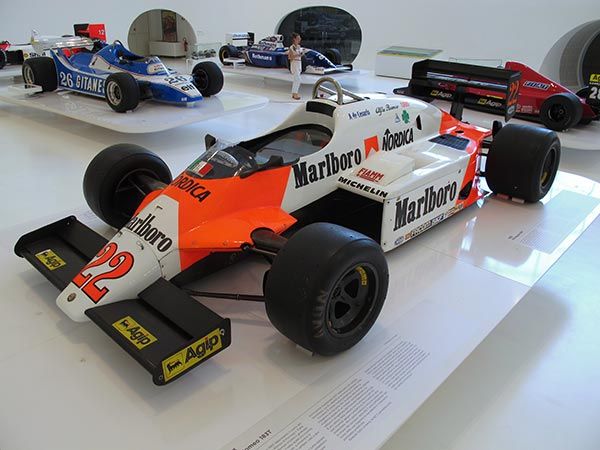 Museo Enzo Ferrari en Maranello.
